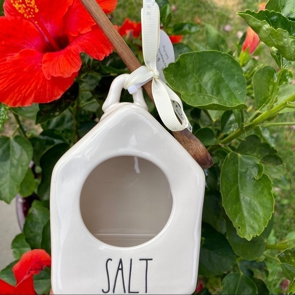 NEW Rae Dunn Cute Salt Pig Birdhouse shaped with wooden spoon for table or bath - Picture 2 of 7